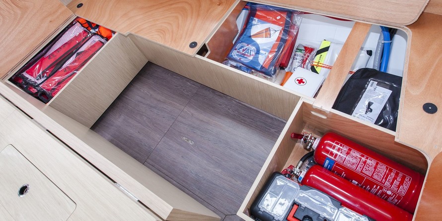 Beneteau Oceanis 41.1