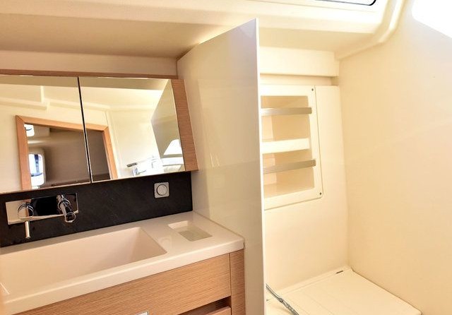 Hanse 418