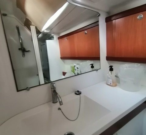 Beneteau Oceanis 46