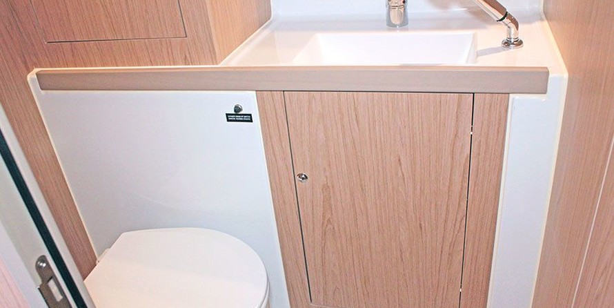 Beneteau Oceanis 41.1