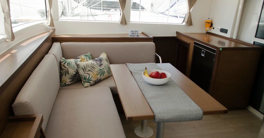 Lagoon 40