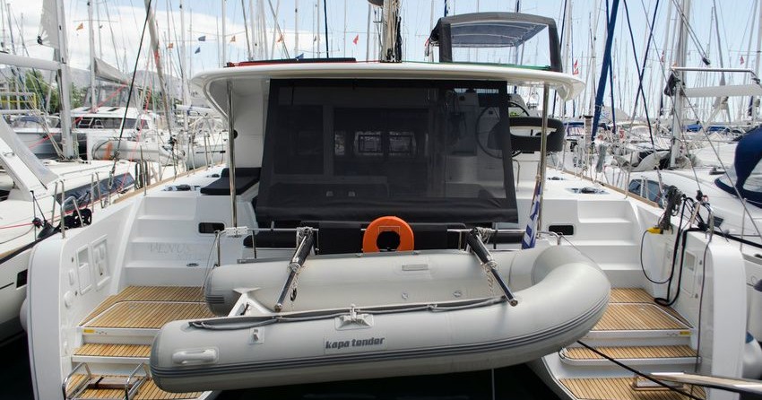 Lagoon 40