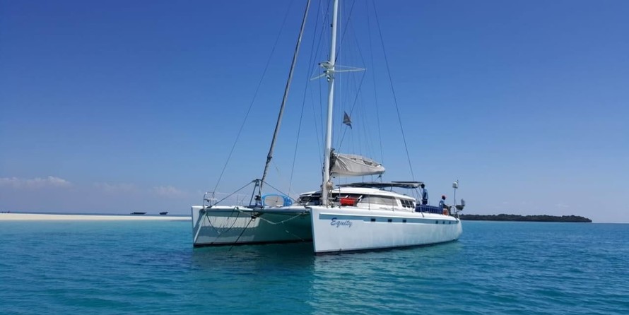 Fountaine Pajot Marquise 56