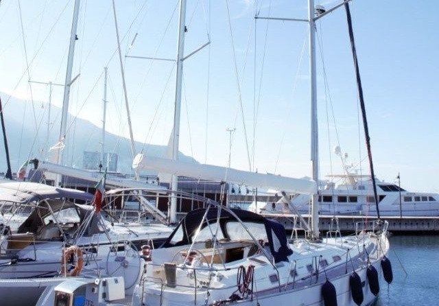 Beneteau Oceanis 523