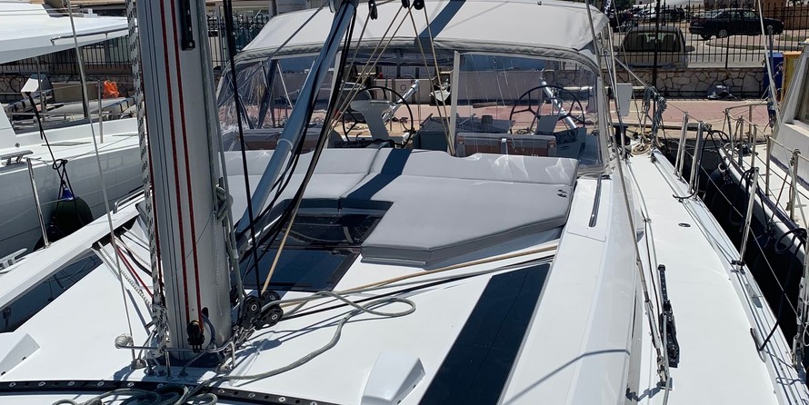 Beneteau Oceanis 51.1