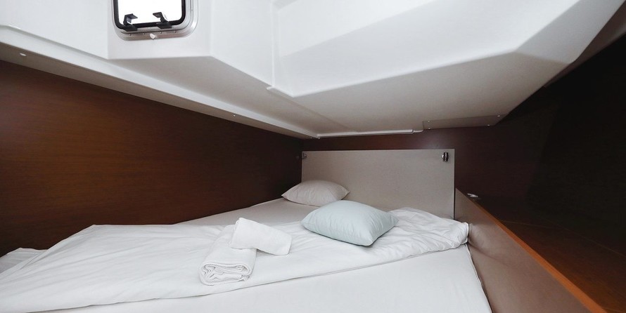 Beneteau Oceanis 51.1