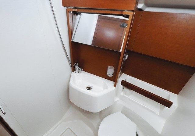 Beneteau Oceanis 51.1