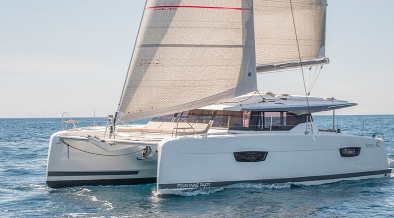 Fountaine Pajot Astréa 42