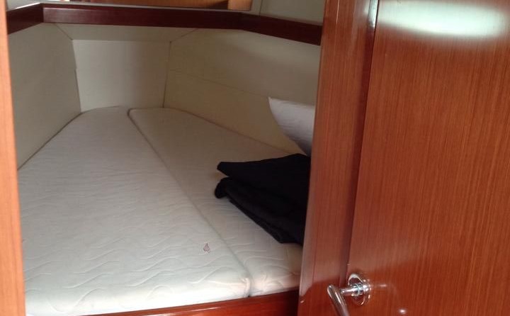 Beneteau Oceanis 40