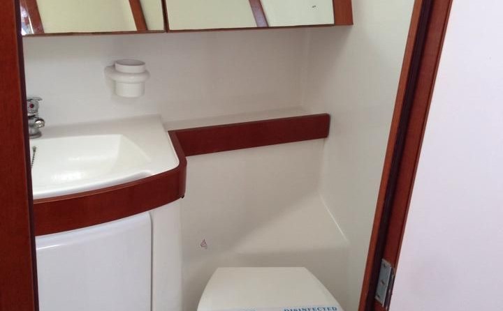 Beneteau Oceanis 40
