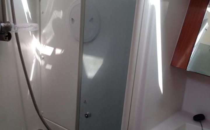 Beneteau Oceanis 40