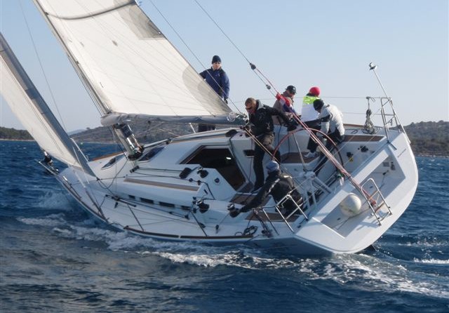 Beneteau First 35