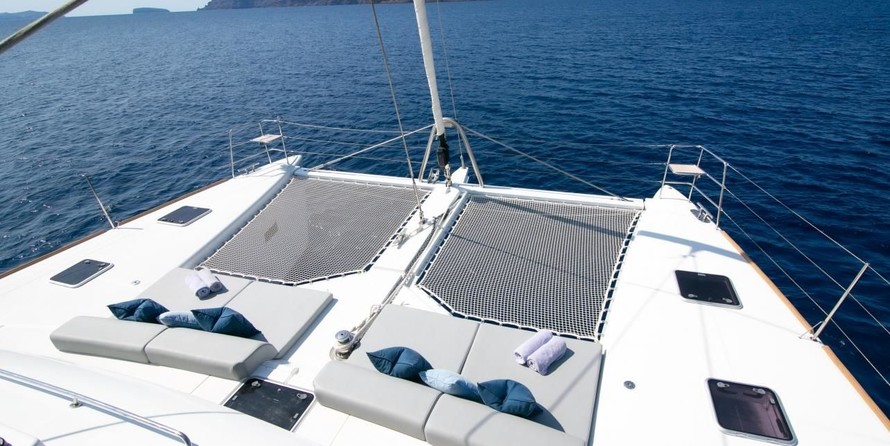 Lagoon 620