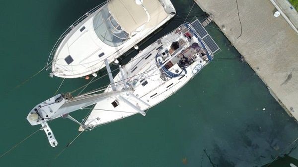 Dufour 385