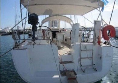 Beneteau Oceanis 43