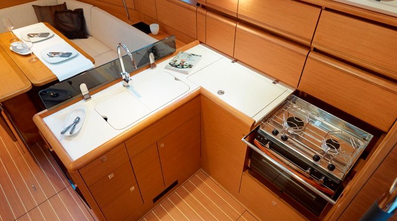 Jeanneau Sun Odyssey 379