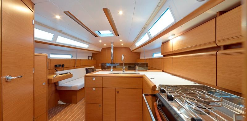 Jeanneau Sun Odyssey 379