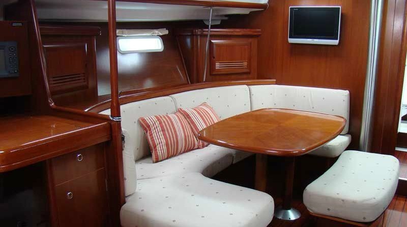 Beneteau Oceanis 393 Clipper