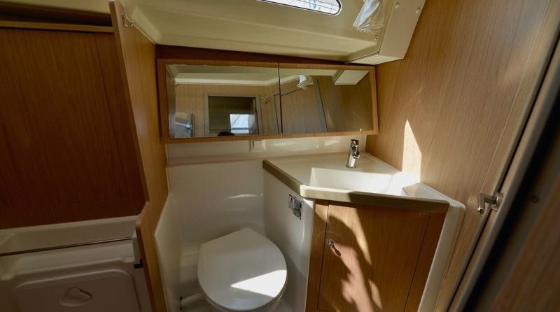 Beneteau Oceanis 41.1