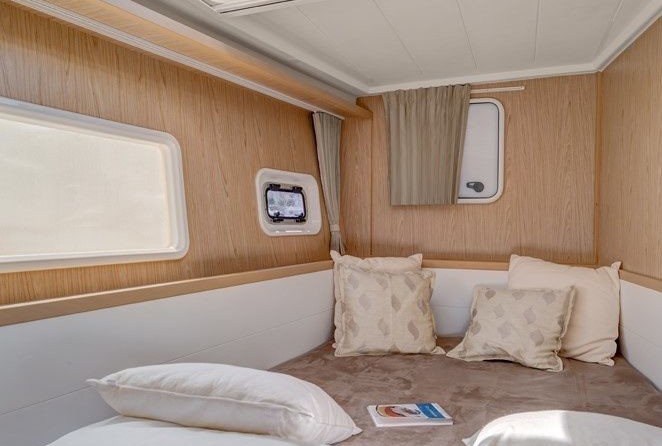 Lagoon 400 S2