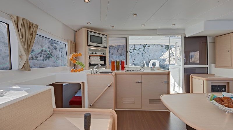 Lagoon 400 S2