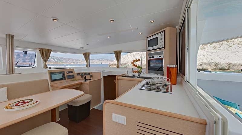 Lagoon 400 S2