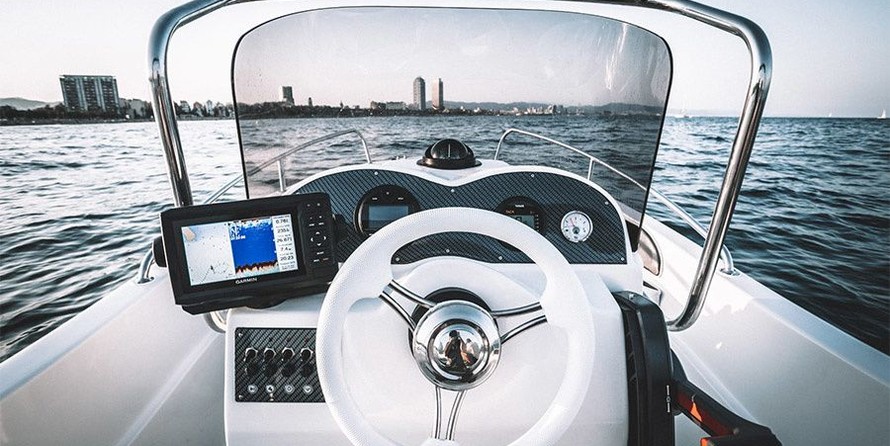 Trimarchi 53S