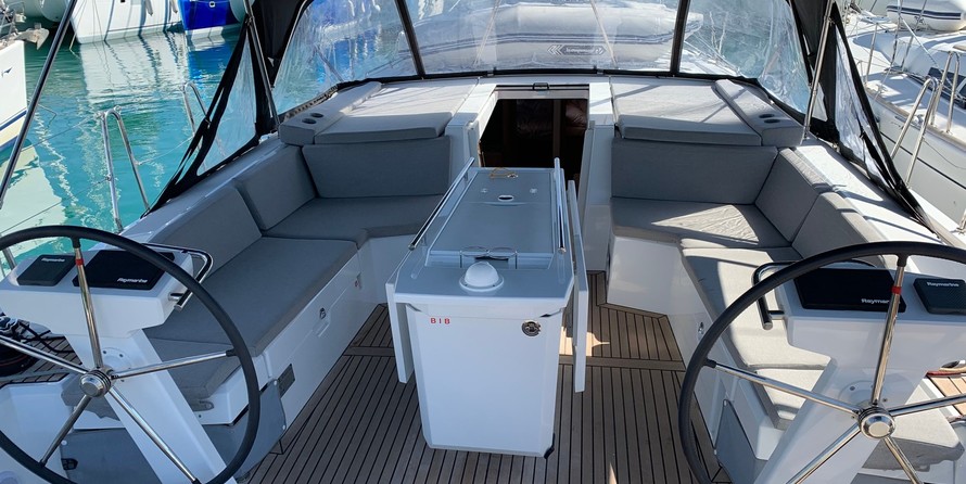 Beneteau Oceanis 46