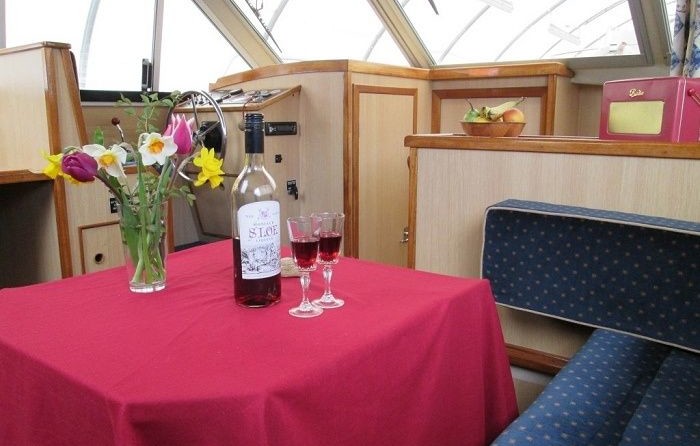 Le Boat Curlew WHS