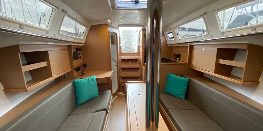 Jeanneau Sun Odyssey 319