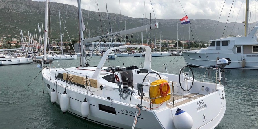 Beneteau Oceanis 41.1