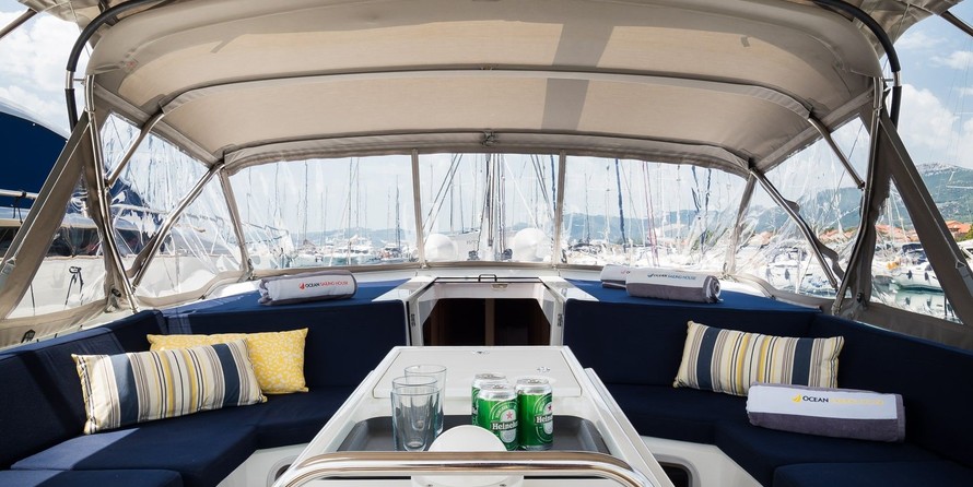 Beneteau Oceanis 41.1