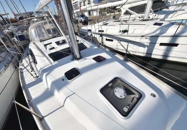 Beneteau Oceanis 40
