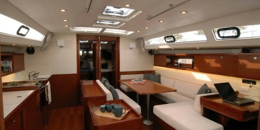 Beneteau Oceanis 50