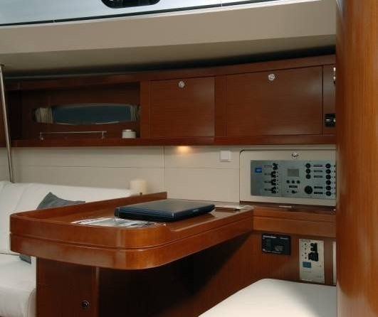 Beneteau Oceanis 50