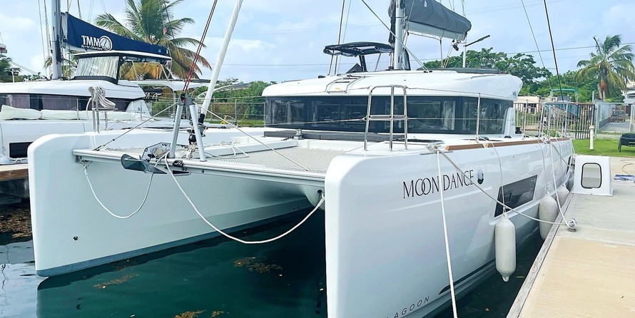 Lagoon 40