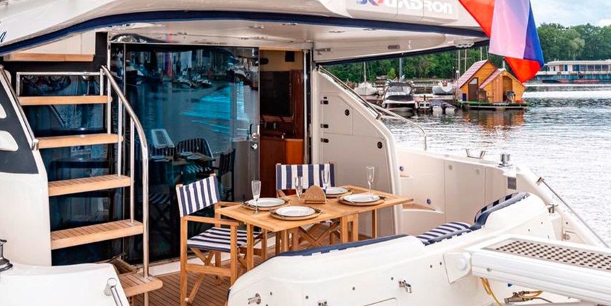 Fairline 58 Squadron