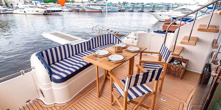 Fairline 58 Squadron