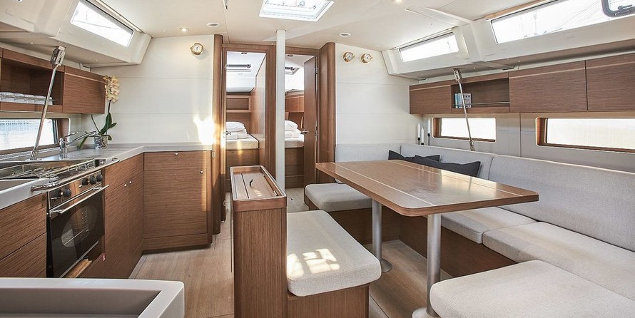 Beneteau Oceanis 46
