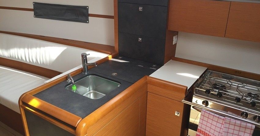 Jeanneau Sun Odyssey 349