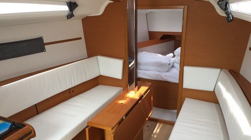 Jeanneau Sun Odyssey 349