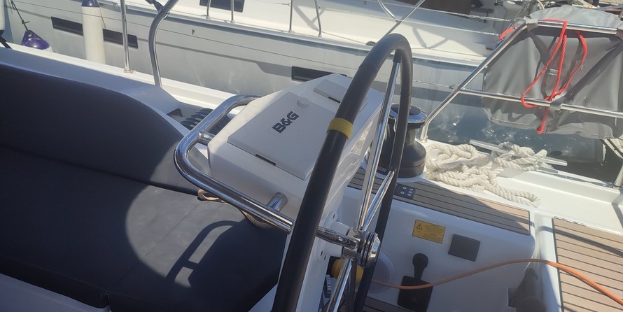 Beneteau Oceanis 51.1