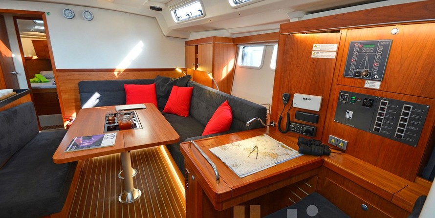 Hanse 505
