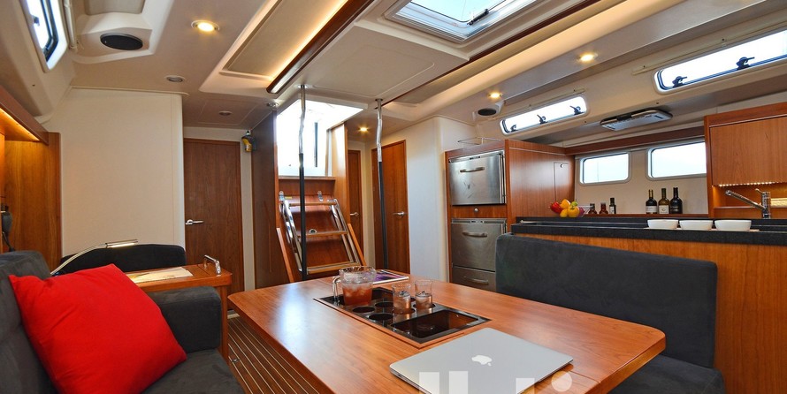 Hanse 505