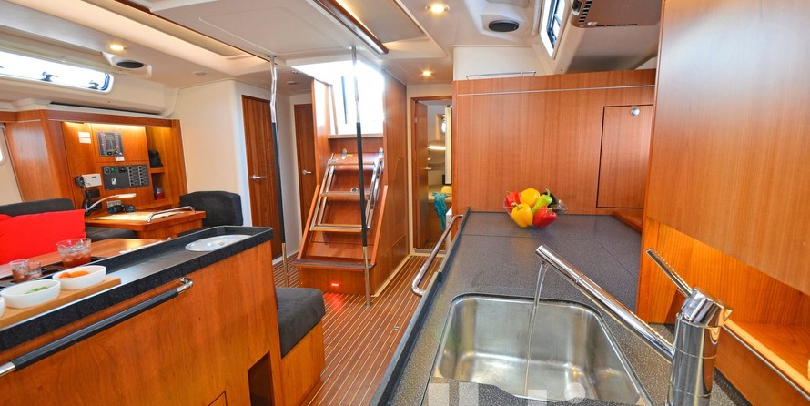 Hanse 505