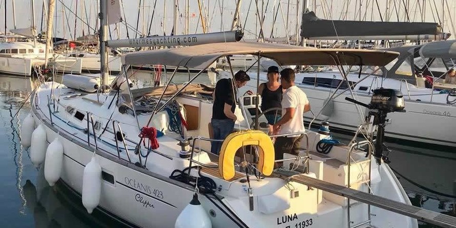 Beneteau Oceanis Clipper 423