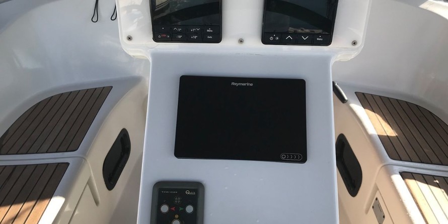 Beneteau Oceanis Clipper 423