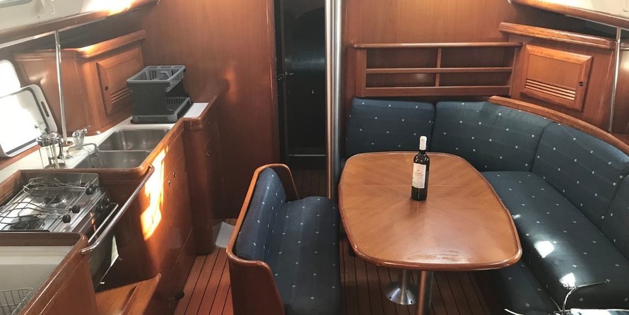 Beneteau Oceanis Clipper 423