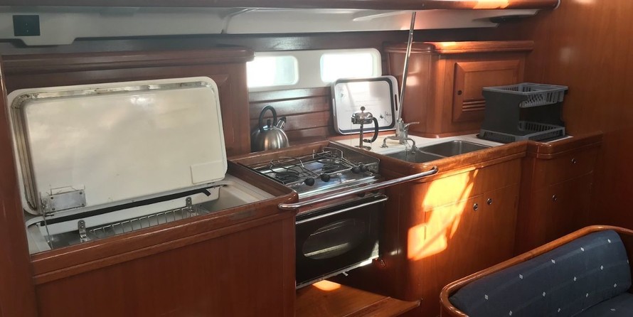 Beneteau Oceanis Clipper 423