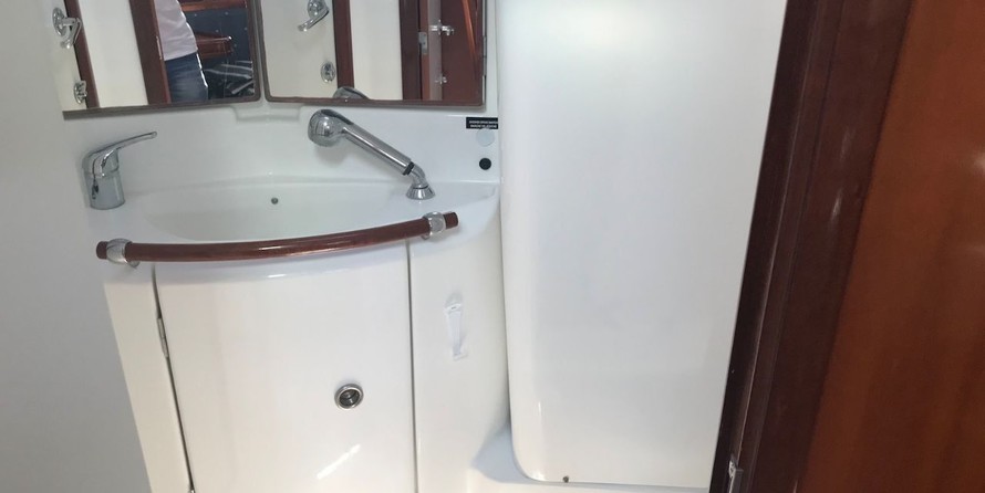 Beneteau Oceanis Clipper 423